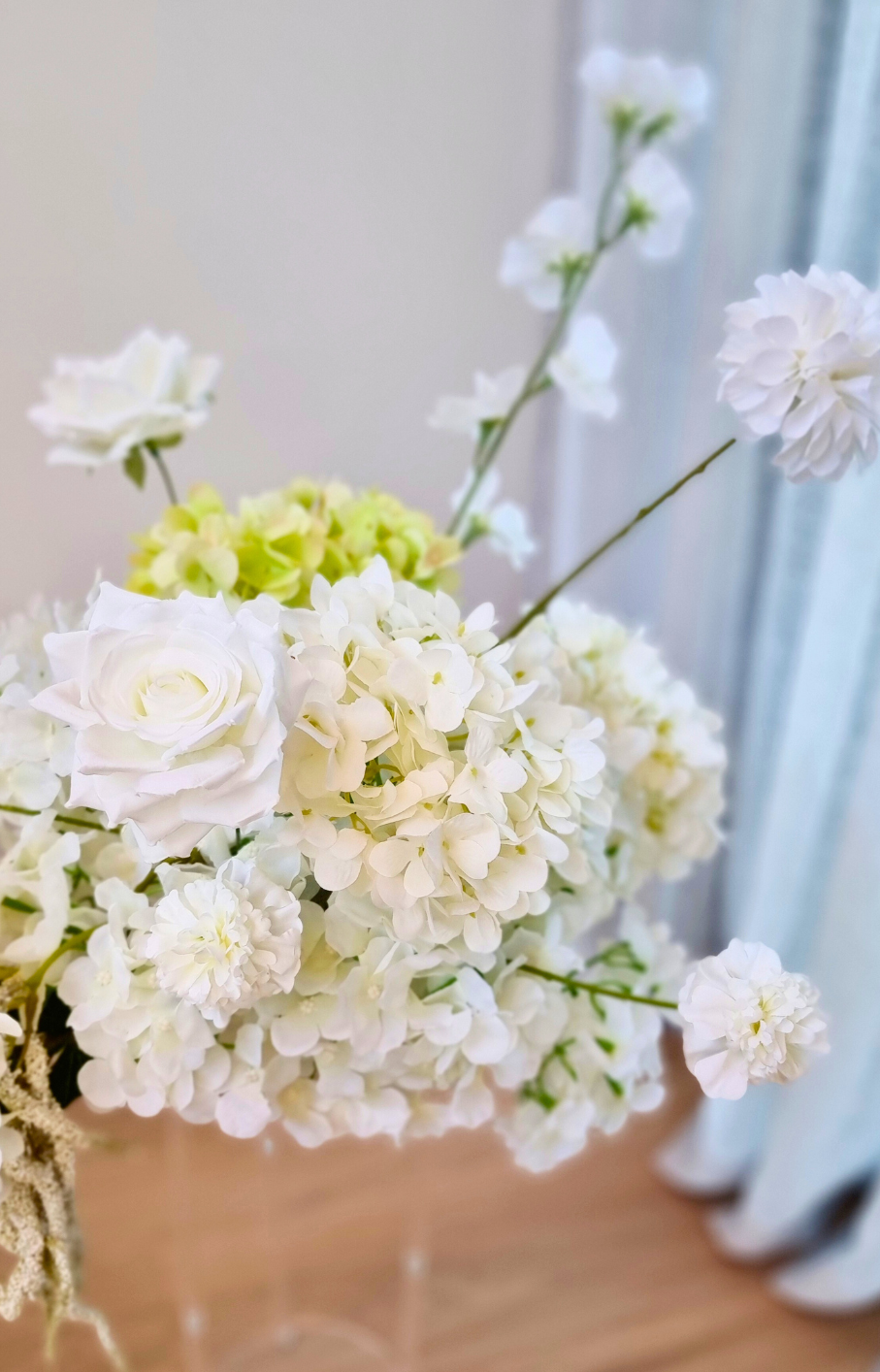 Oslo Arrangement (textured whites with pops of green)